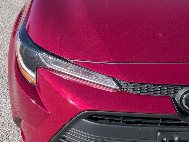 Used 2025 Toyota Corolla LE FWD image 10