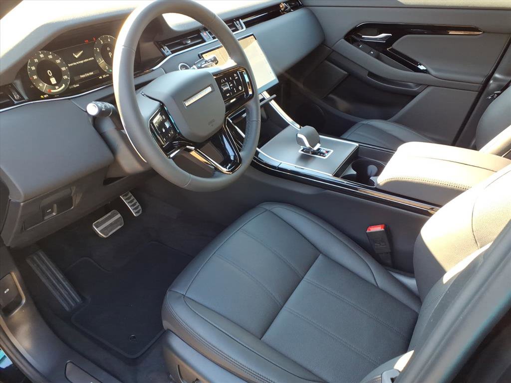 New 2026 Land Rover Range Rover Evoque Dynamic SE AWD/4WD image 11