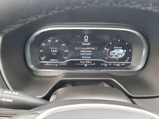 Used 2023 GMC Yukon SLT w/ SLT Luxury Package image 28