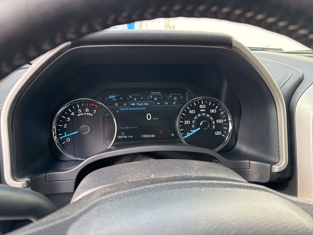 Used 2018 Ford F150 Lariat image 14