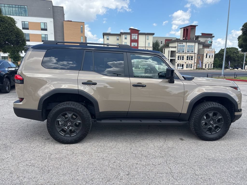 Certified 2025 Lexus GX 550 AWD/4WD image 6