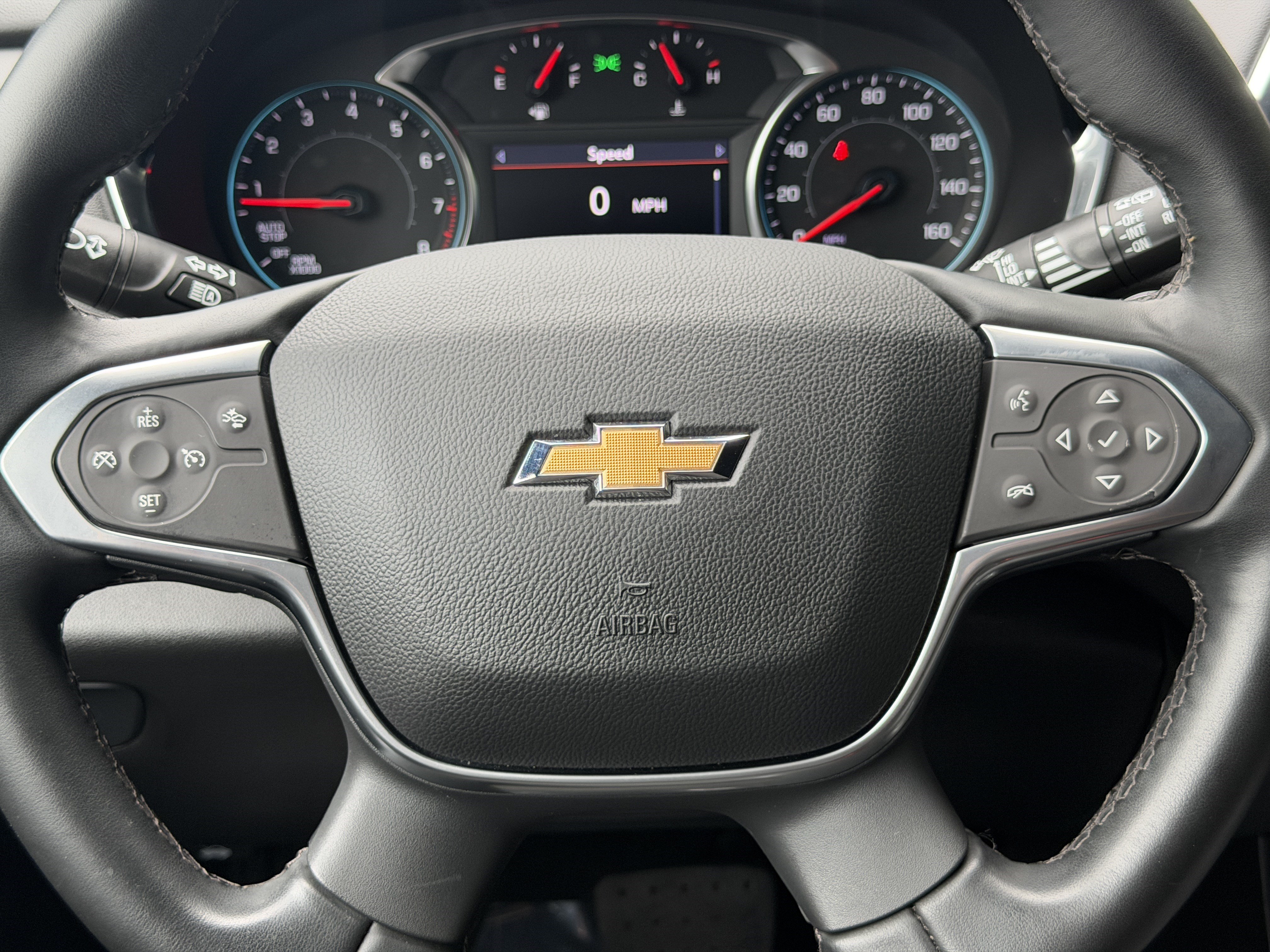 Used 2023 Chevrolet Traverse LT FWD image 33