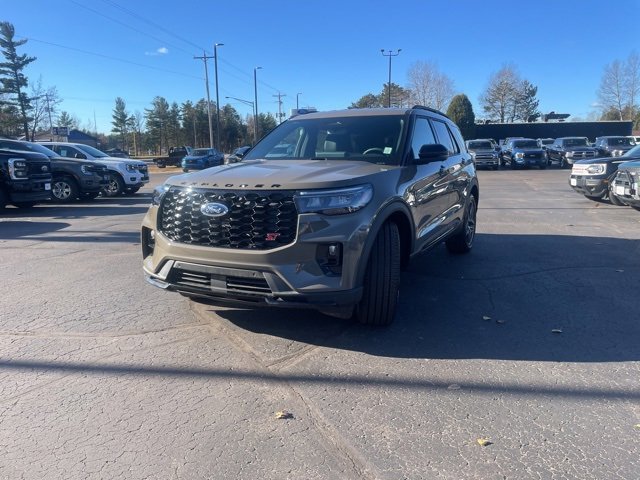 New 2026 Ford Explorer ST image 5