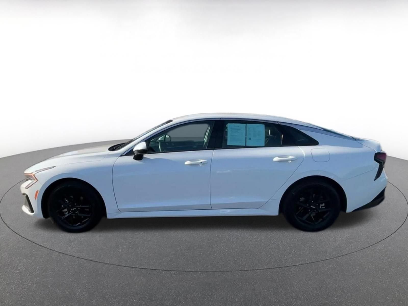 Used 2025 Kia K5 LXS FWD image 8
