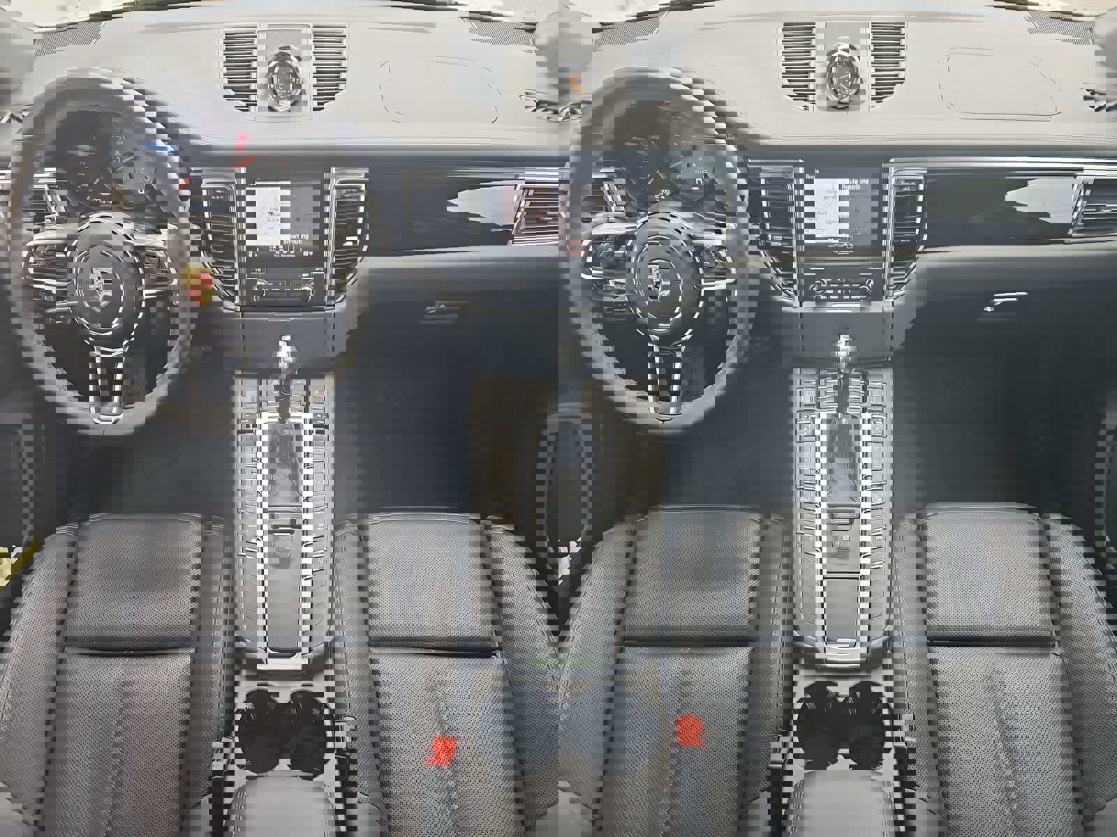 Used 2017 Porsche Macan S image 15