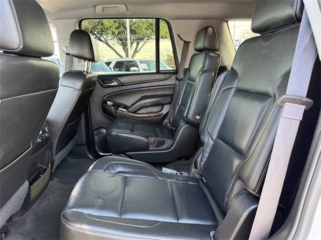 Used 2017 GMC Yukon SLT w/ HD Trailering Package image 25
