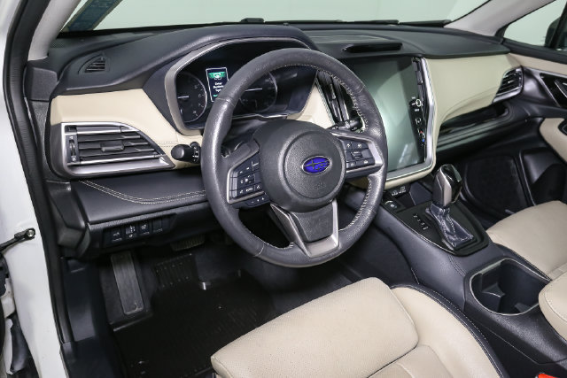 Used 2025 Subaru Outback Limited AWD/4WD image 22