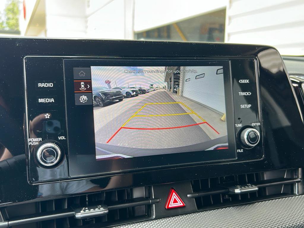 New 2025 Kia Sportage LX image 20