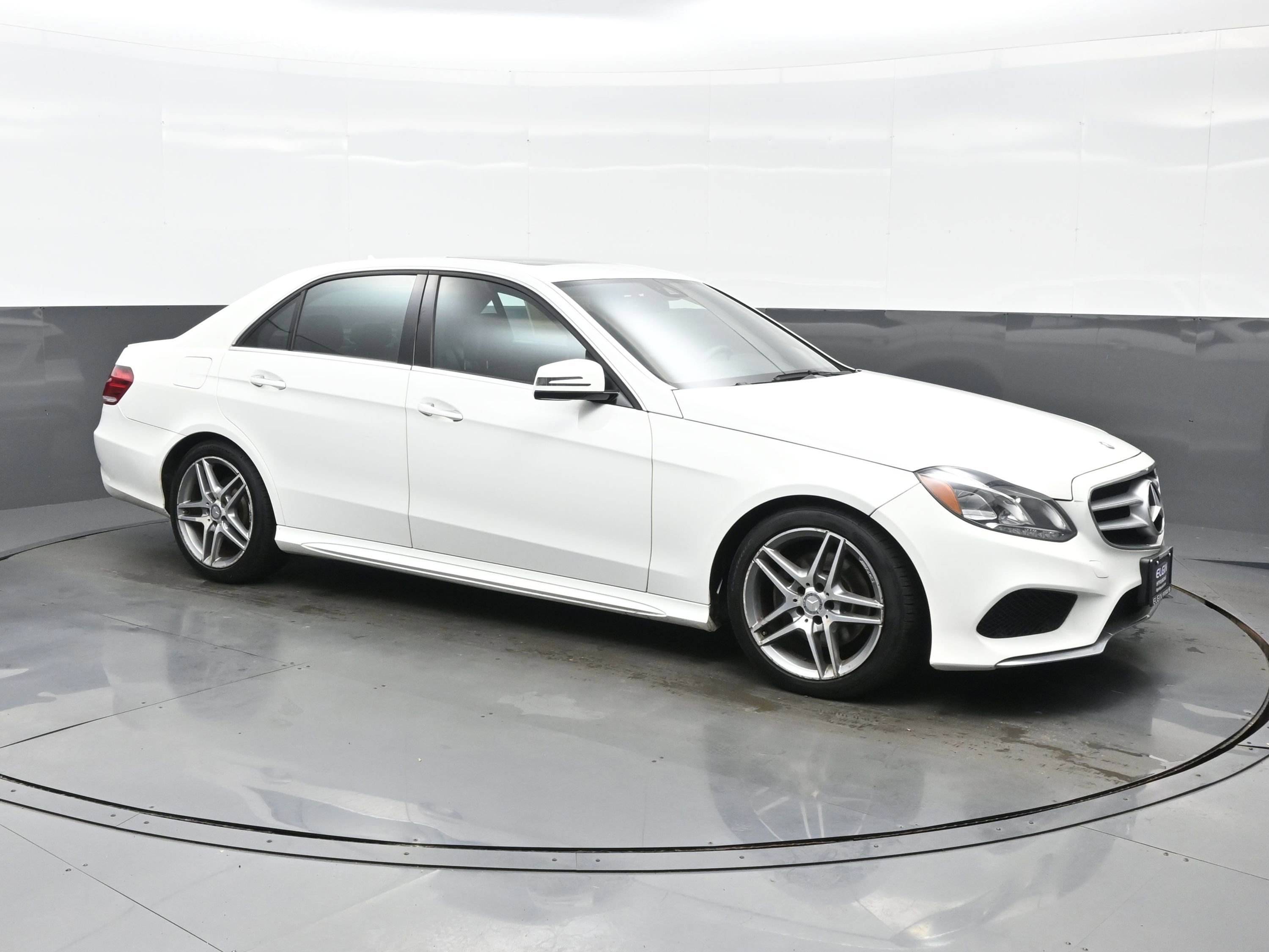 Used 2015 Mercedes-Benz E 350 4MATIC Sedan image 8