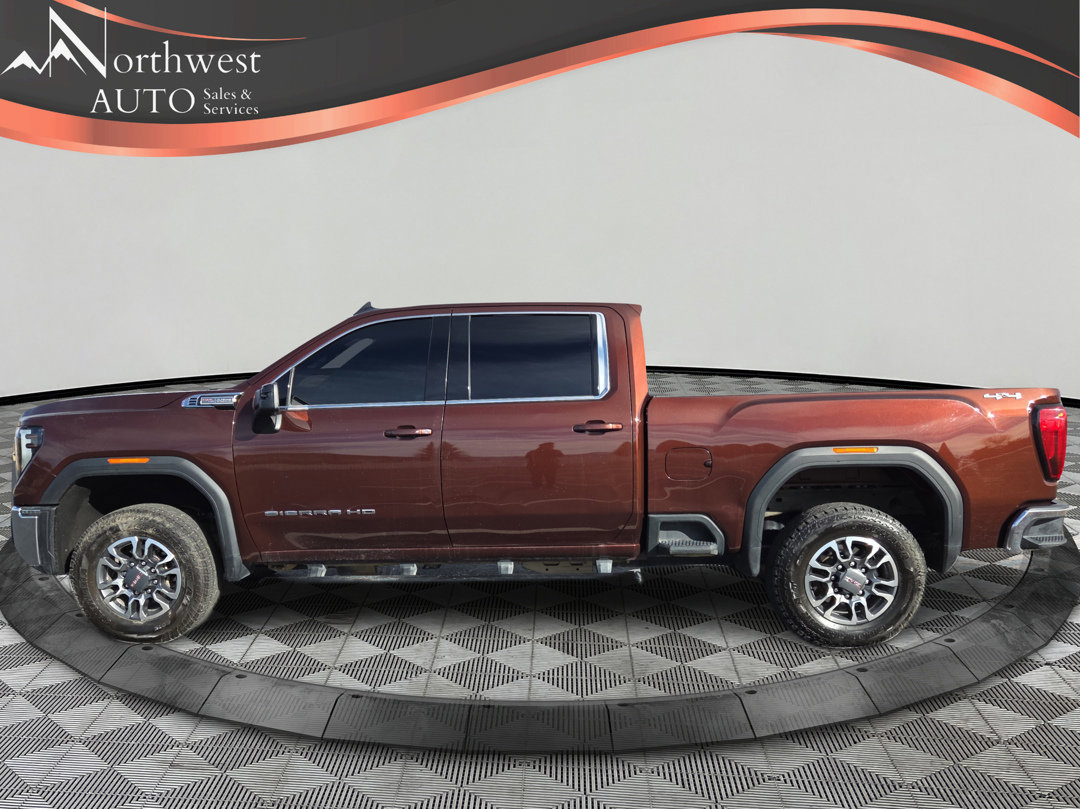 Used 2024 GMC Sierra 2500 SLE w/ SLE Convenience Package image 8