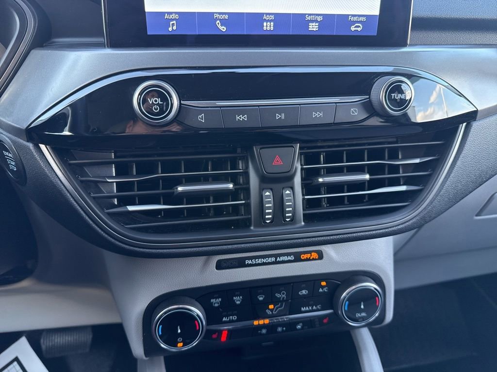 Used 2024 Ford Escape Active w/ Cold Weather Package image 26