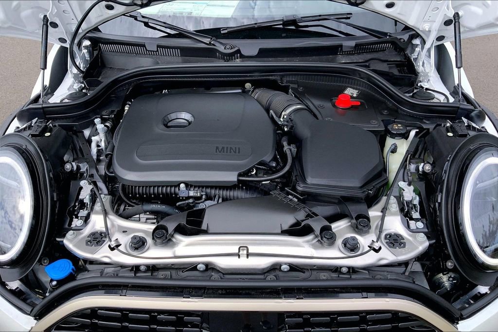 New 2026 MINI Cooper 2-Door Hardtop image 11