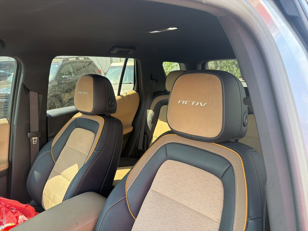 Used 2025 Chevrolet Equinox ACTIV FWD image 14