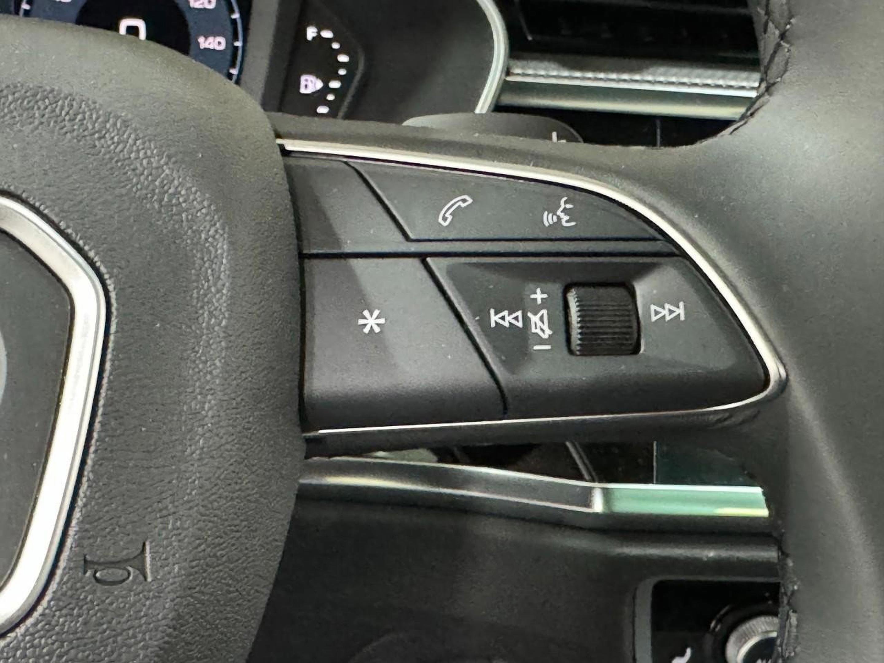 New 2025 Audi Q3 2.0T Premium image 33