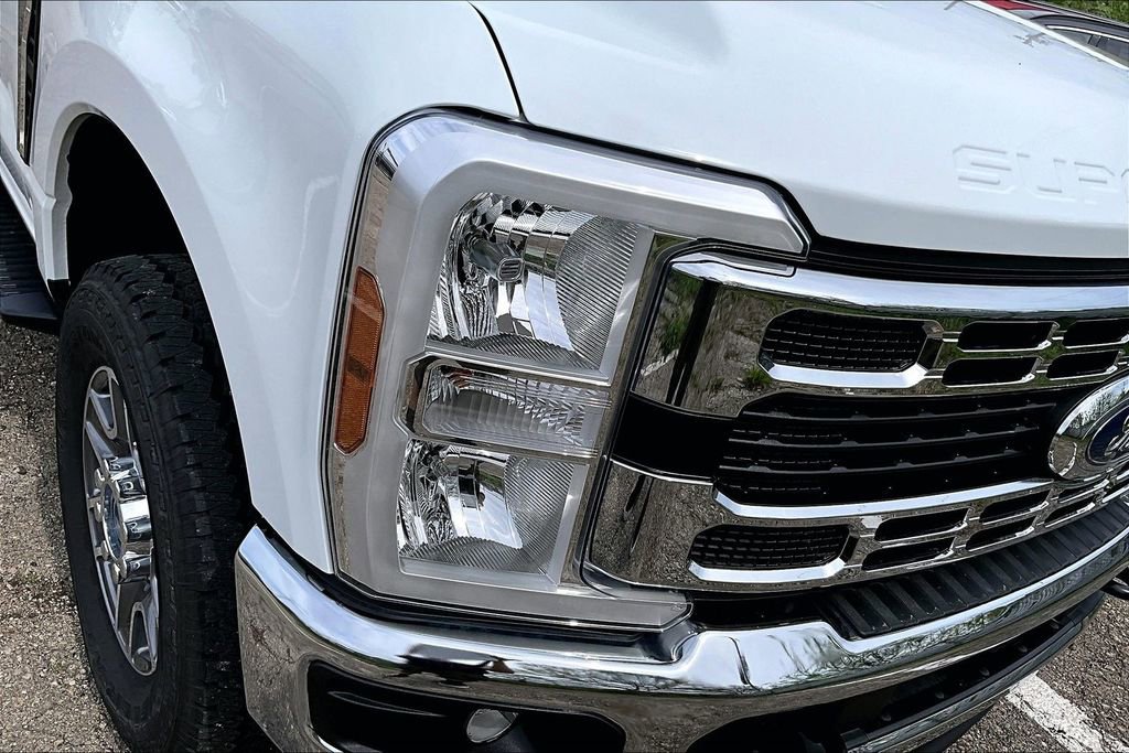 New 2025 Ford F350 XLT w/ 360-Degree Camera Package image 29