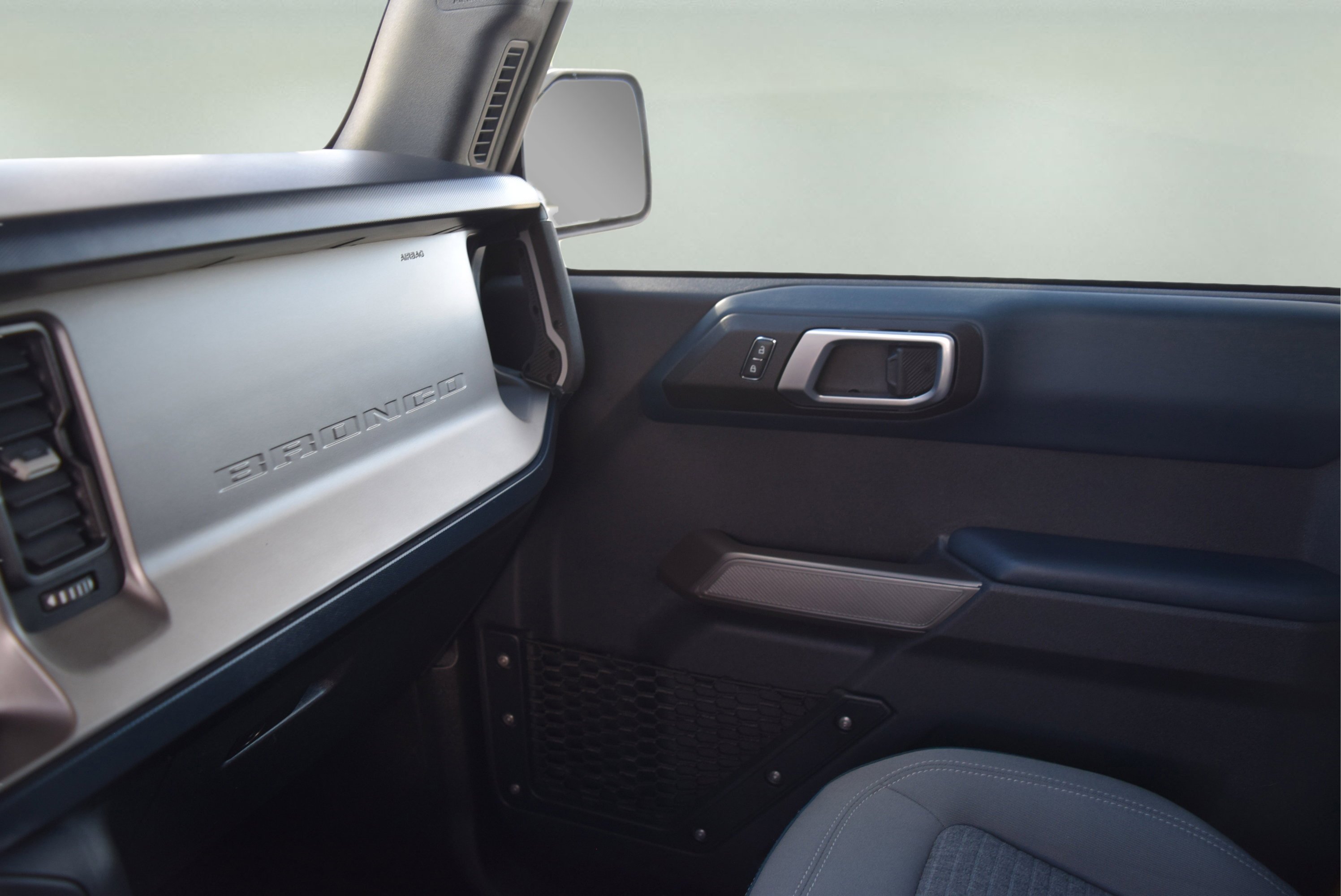 Used 2022 Ford Bronco Outer Banks AWD/4WD image 17