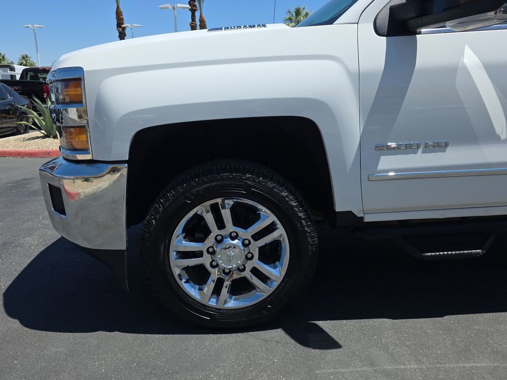 Used 2018 Chevrolet Silverado 2500 LTZ w/ Duramax Plus Package AWD/4WD image 33