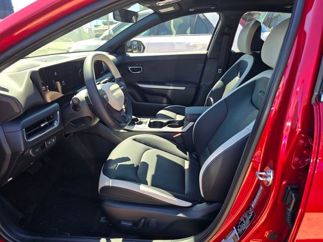 New 2025 Kia K4 GT-Line w/ GT-Line Premium Package image 8