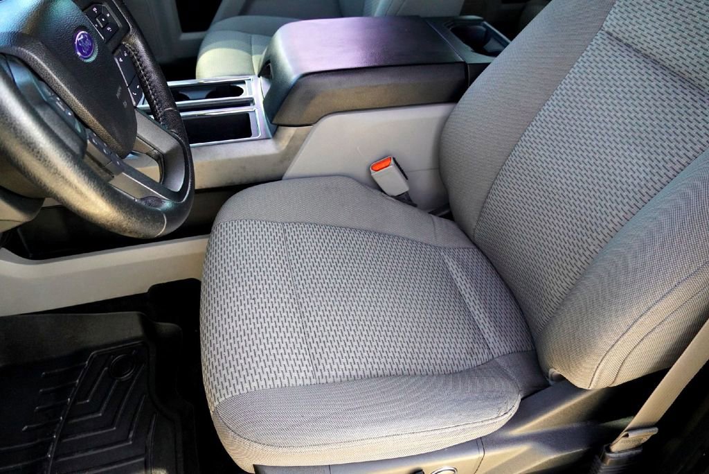 Used 2015 Ford F150 XLT w/ Equipment Group 302A Luxury image 15