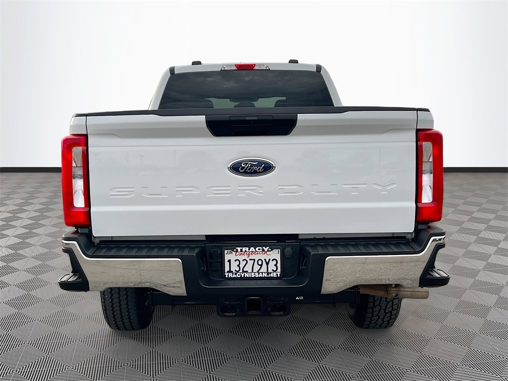 Used 2024 Ford F250 XLT image 6