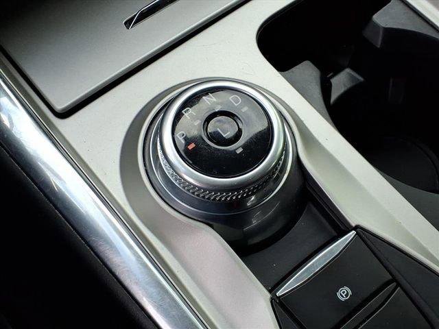 Used 2024 Ford Explorer XLT w/ Equipment Group 202A image 15