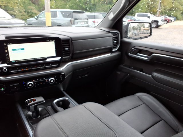 Used 2023 GMC Sierra 1500 SLT w/ SLT Premium Plus Package AWD/4WD image 26