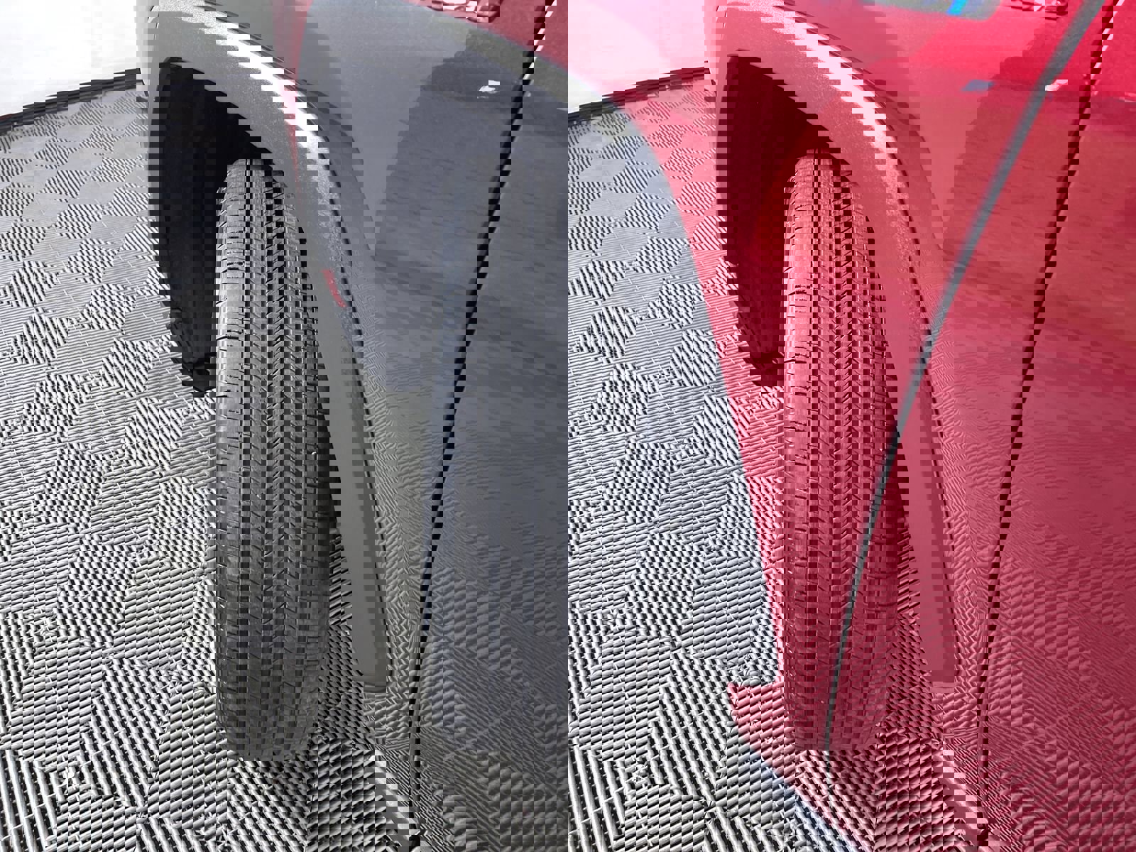 Used 2020 Toyota RAV4 Limited image 28