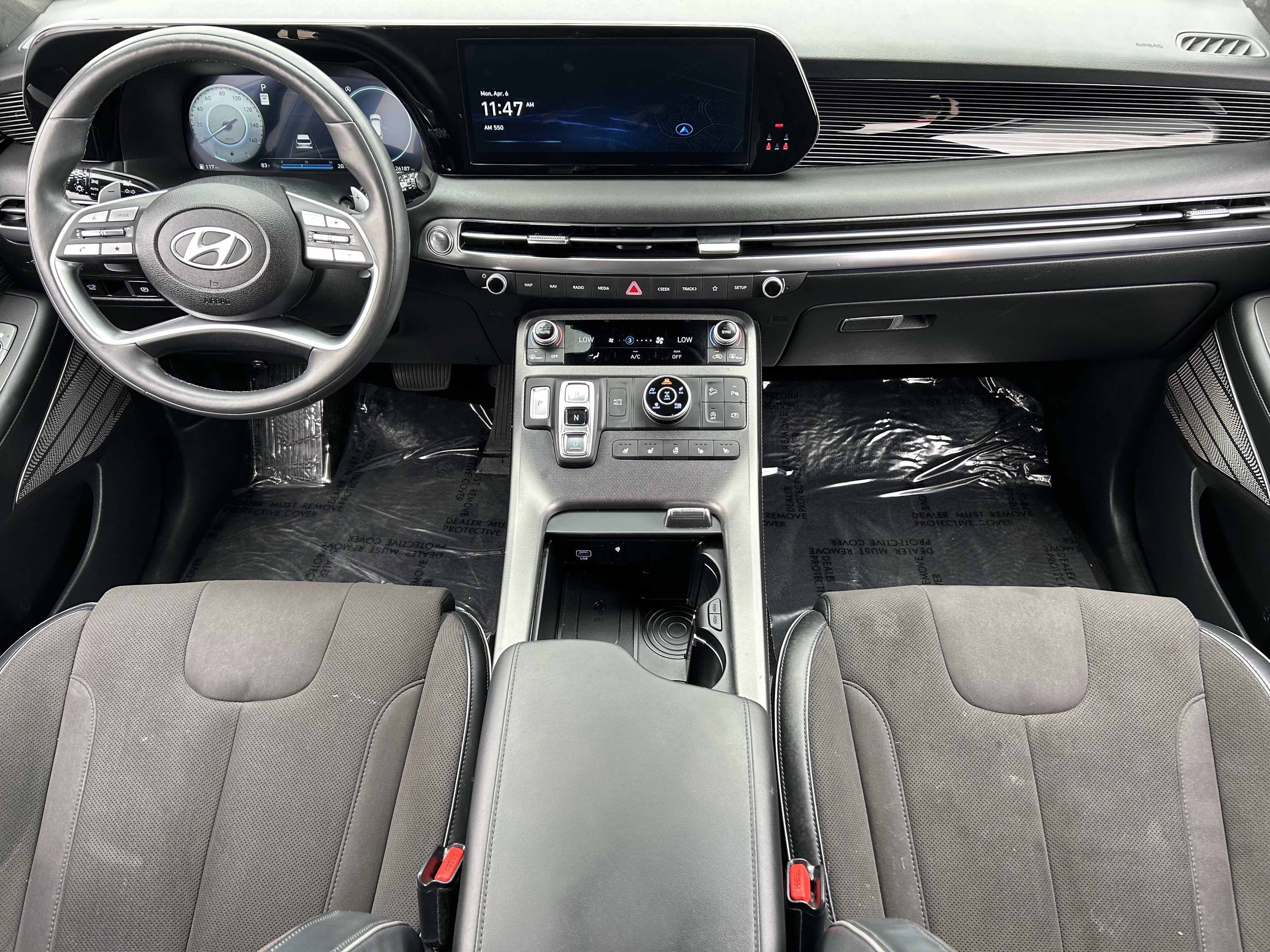 Used 2024 Hyundai Palisade Calligraphy image 16