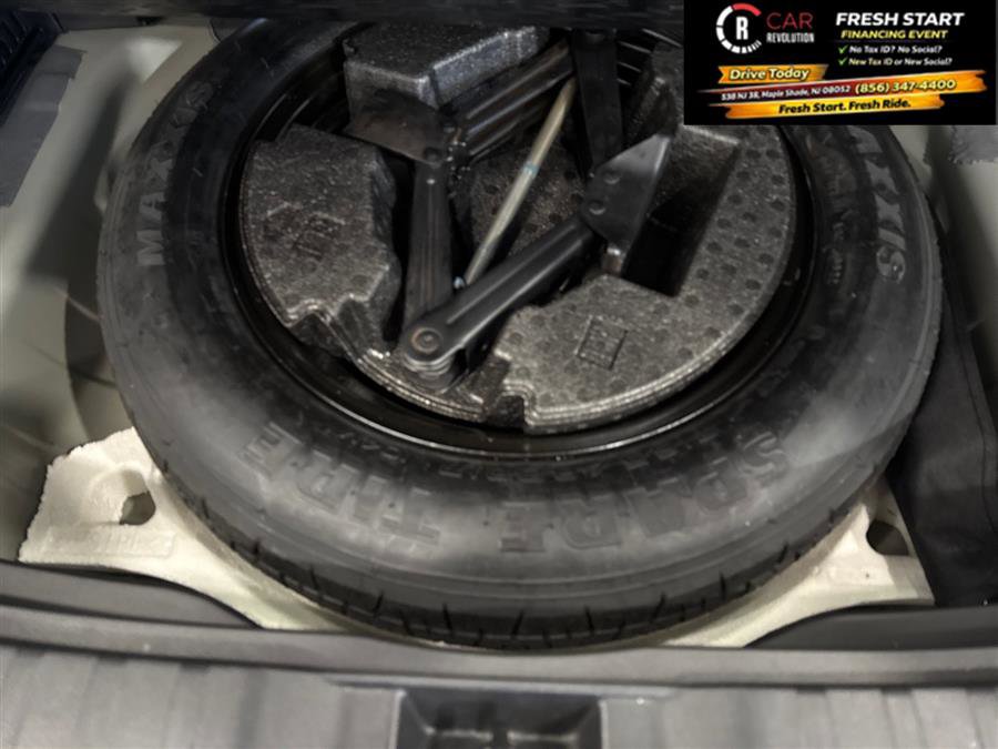 Used 2022 Toyota RAV4 XLE image 46