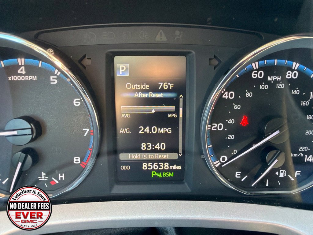 Used 2017 Toyota RAV4 Limited FWD image 29