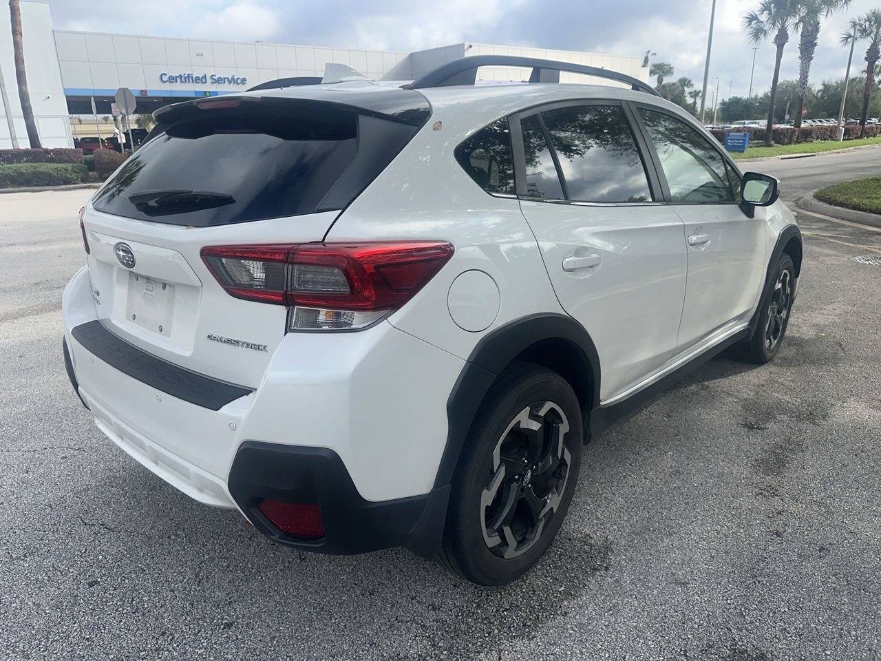 Used 2022 Subaru Crosstrek 2.5i Limited w/ Moonroof Package 2 image 5