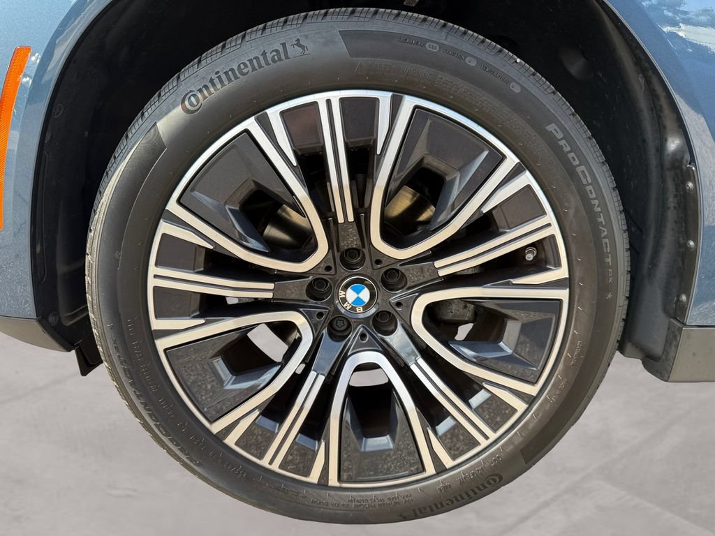 Used 2025 BMW X3 xDrive30i w/ Premium Package AWD/4WD image 14