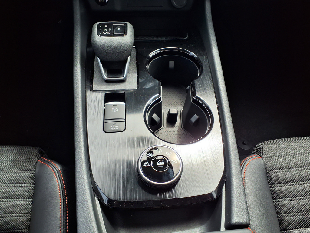 New 2026 Nissan Rogue SV AWD/4WD image 30