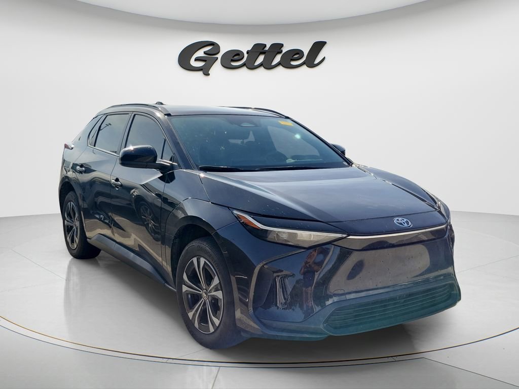 Used 2024 Toyota bZ4X AWD image 3