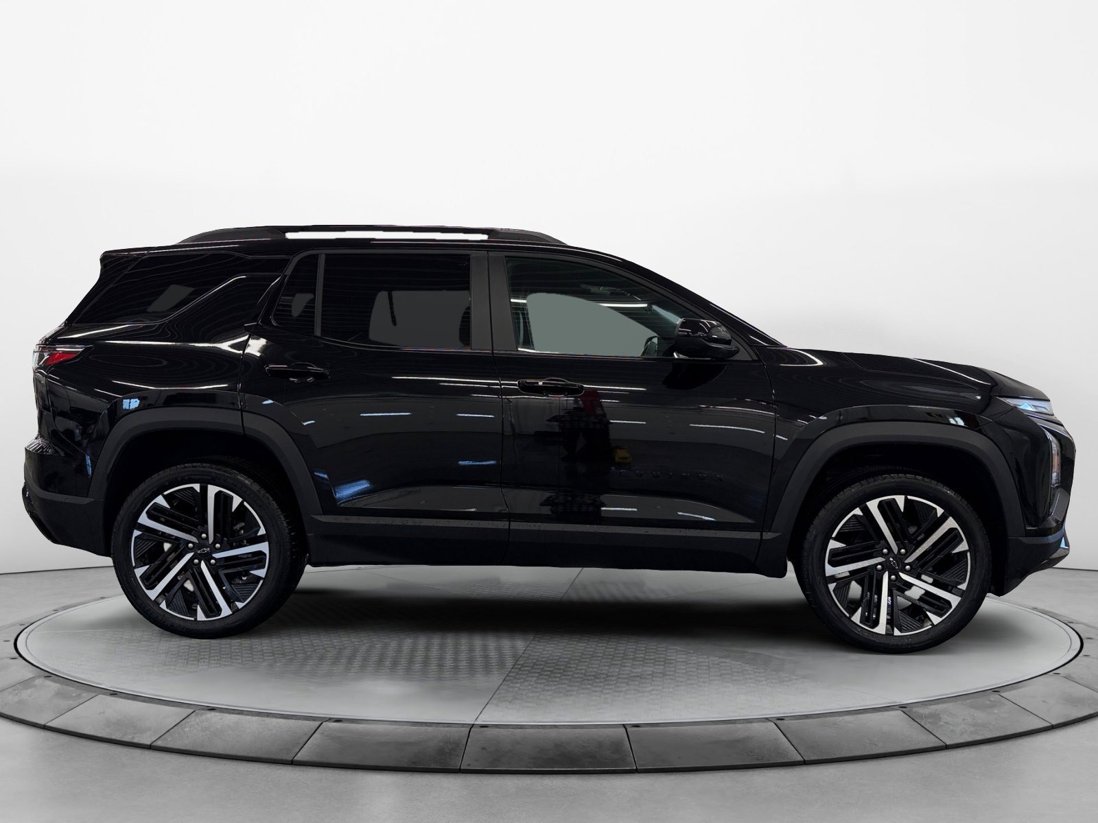 New 2026 Chevrolet Equinox RS w/ Convenience Package III AWD/4WD image 2
