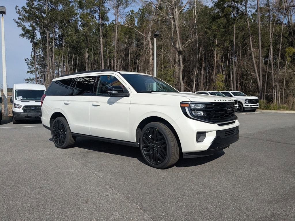 New 2026 Ford Expedition Platinum w/ Stealth Performance Package video 2