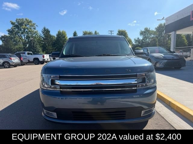 Used 2019 Ford Flex SEL w/ Equipment Group 202A FWD image 3