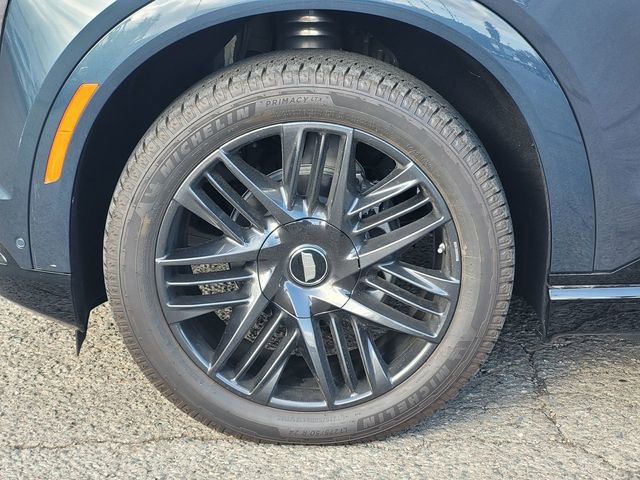 New 2025 Cadillac Escalade IQ Sport 2 w/ LPO, ONYX Package image 10