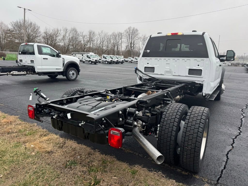 New 2026 Ford F550 4x4 SuperCab Super Duty image 4
