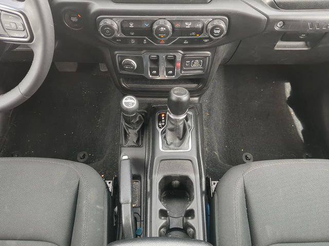 Certified 2023 Jeep Wrangler Sport AWD/4WD image 19