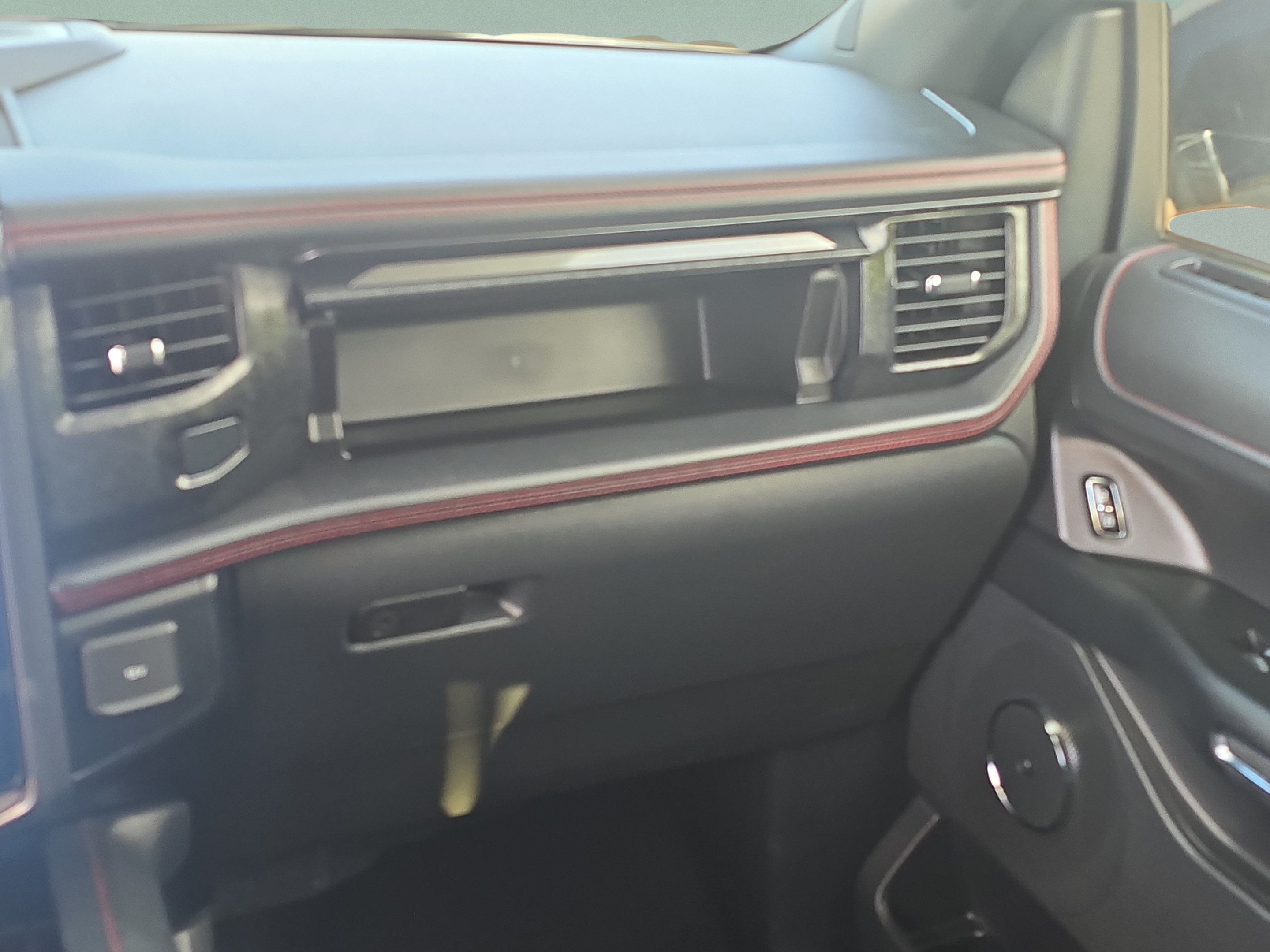Used 2024 Ford Expedition Limited RWD image 21