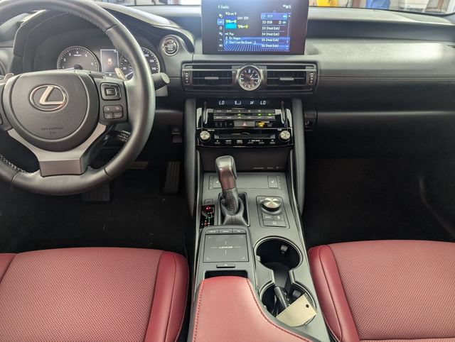 Used 2025 Lexus IS 350 F Sport RWD image 25