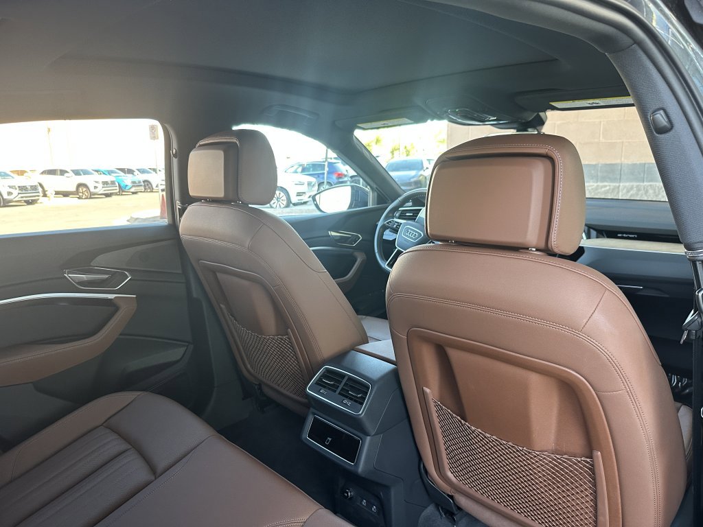 Used 2024 Audi Q8 e-tron Premium Plus w/ Premium Plus Package AWD/4WD image 41
