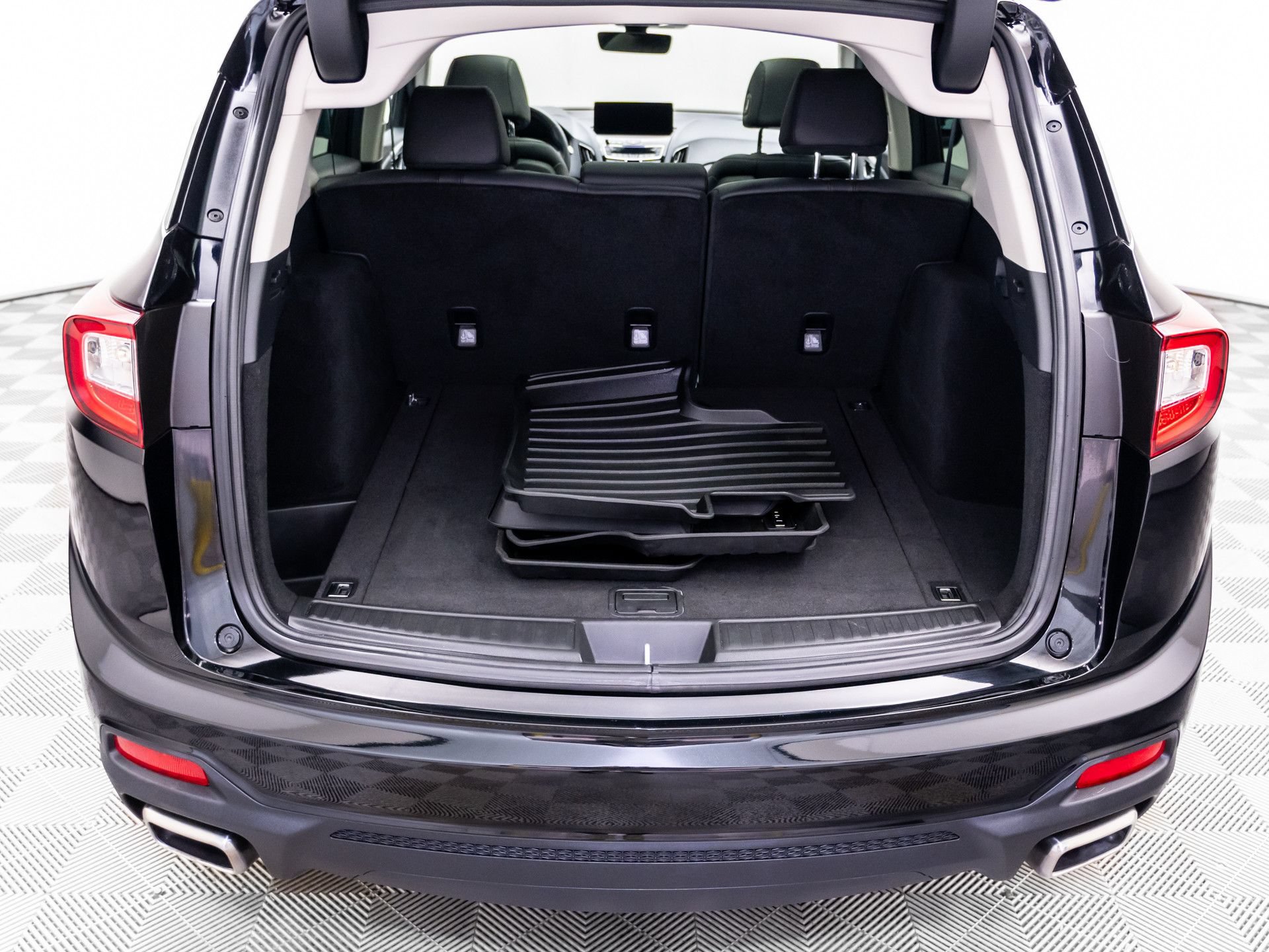 Used 2024 Acura RDX SH-AWD image 32
