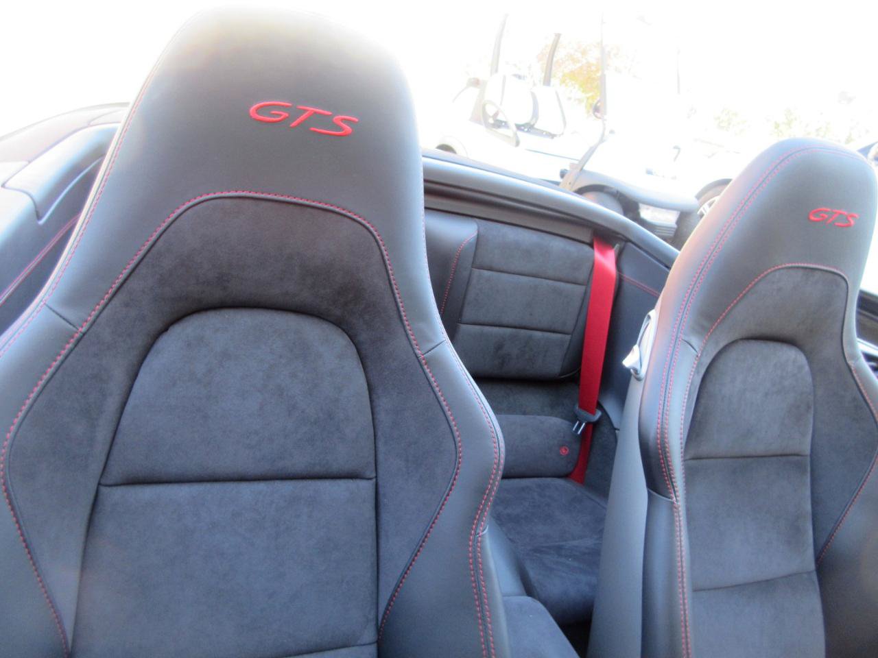 Used 2018 Porsche 911 Carrera 4 GTS AWD/4WD image 34