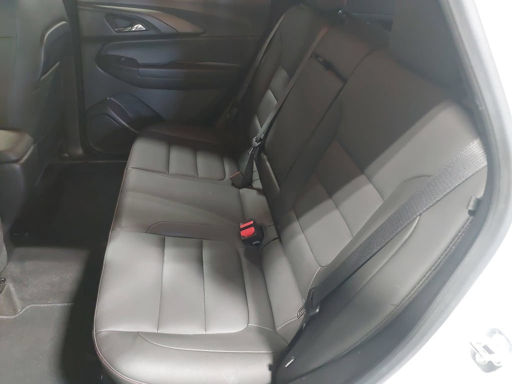 Used 2024 Chevrolet TrailBlazer RS AWD/4WD image 13