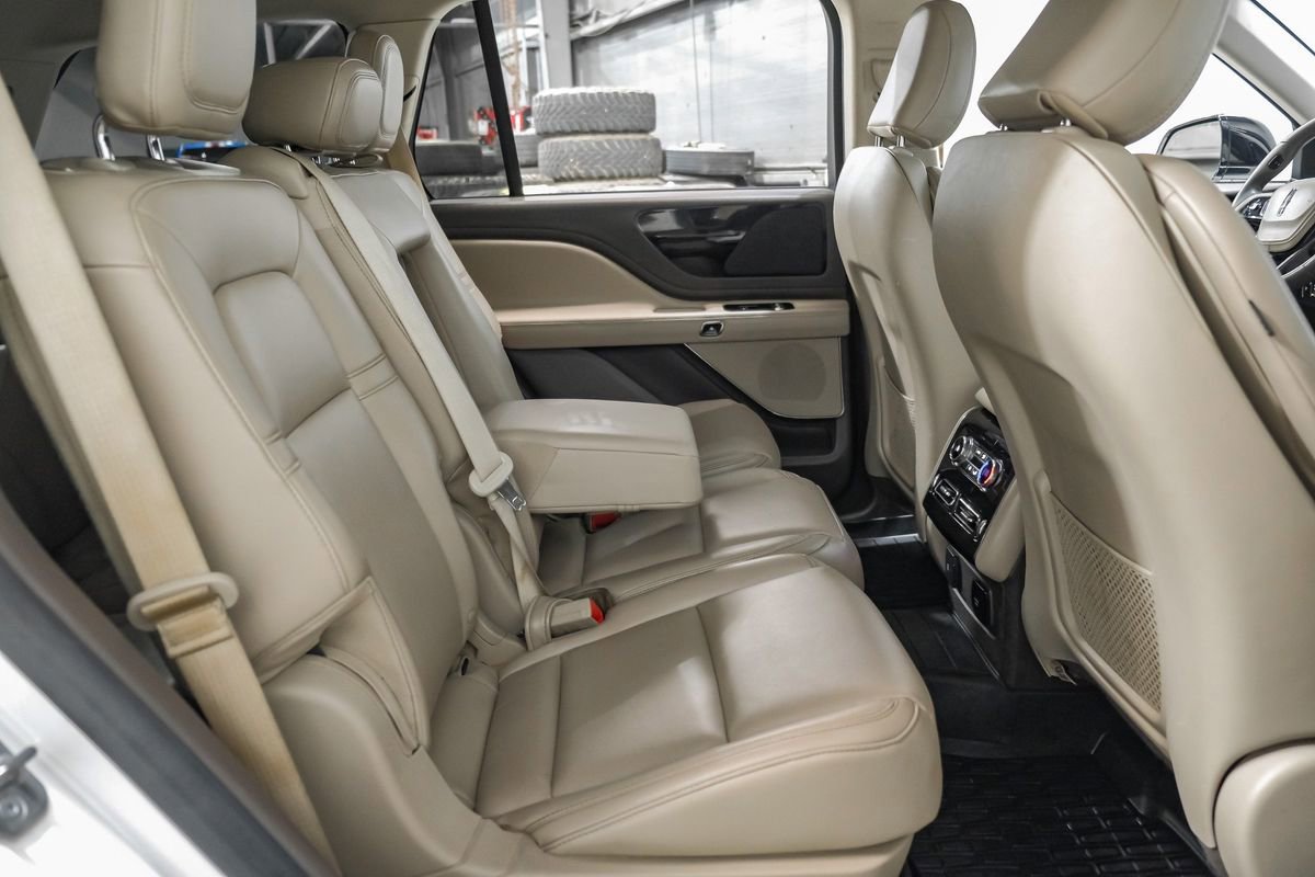 Used 2022 Lincoln Aviator 2WD image 33