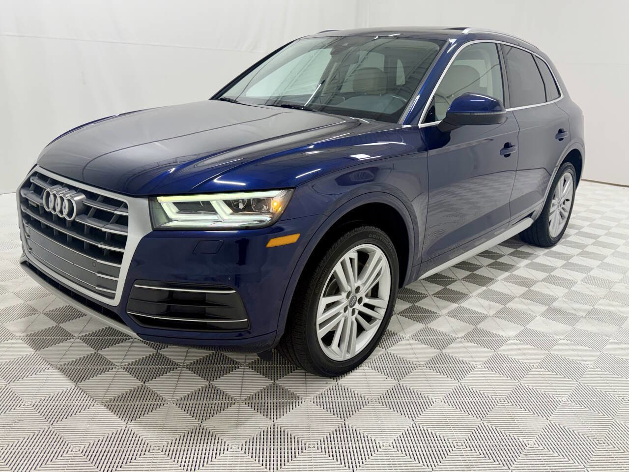 Used 2018 Audi Q5 2.0T Premium Plus w/ Premium Plus Package image 6
