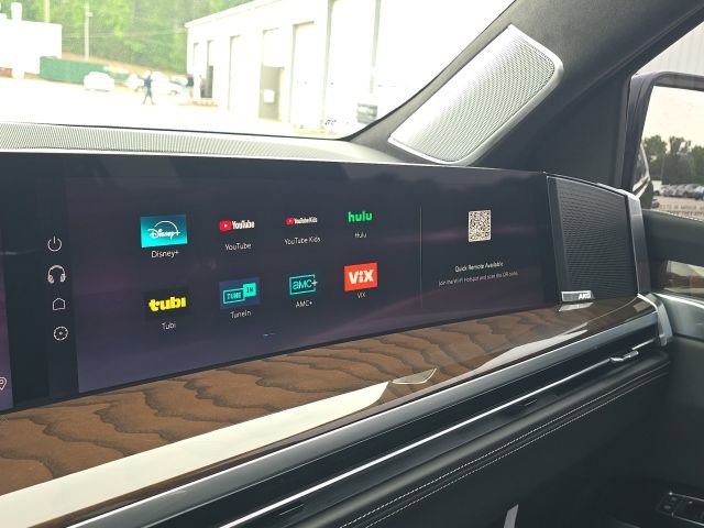 Used 2025 Cadillac Escalade Sport Platinum AWD/4WD image 35