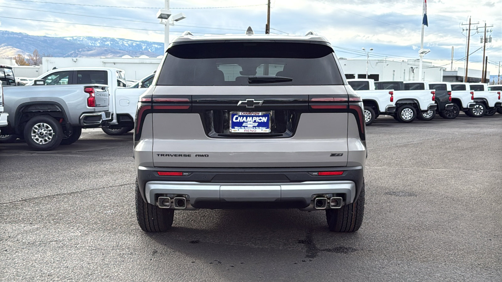 New 2026 Chevrolet Traverse Z71 w/ Enhanced Driving Package image 6